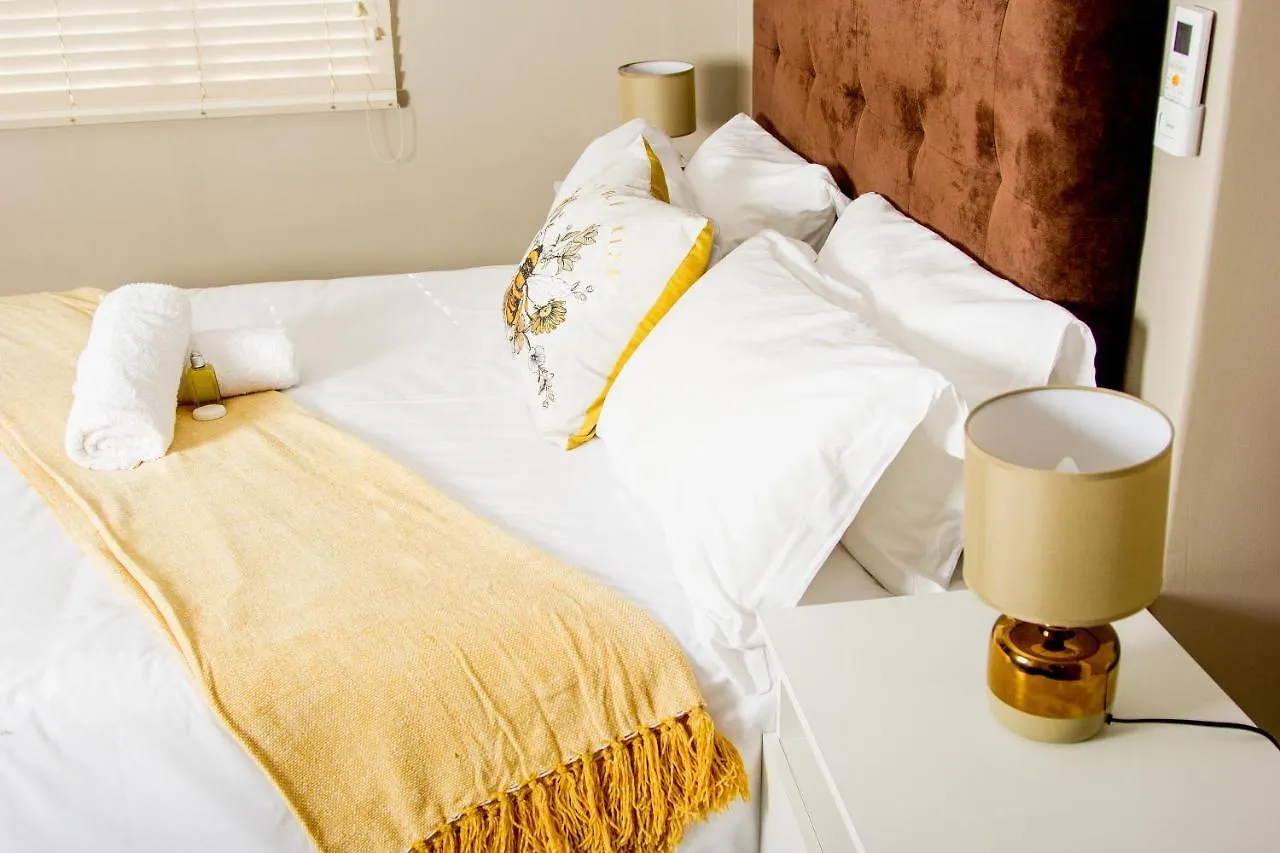 103Onwallace Self Catering Guest House Cape Town