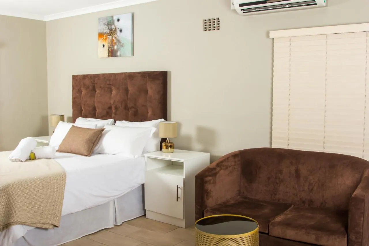 103Onwallace Self Catering Guest House Cape Town