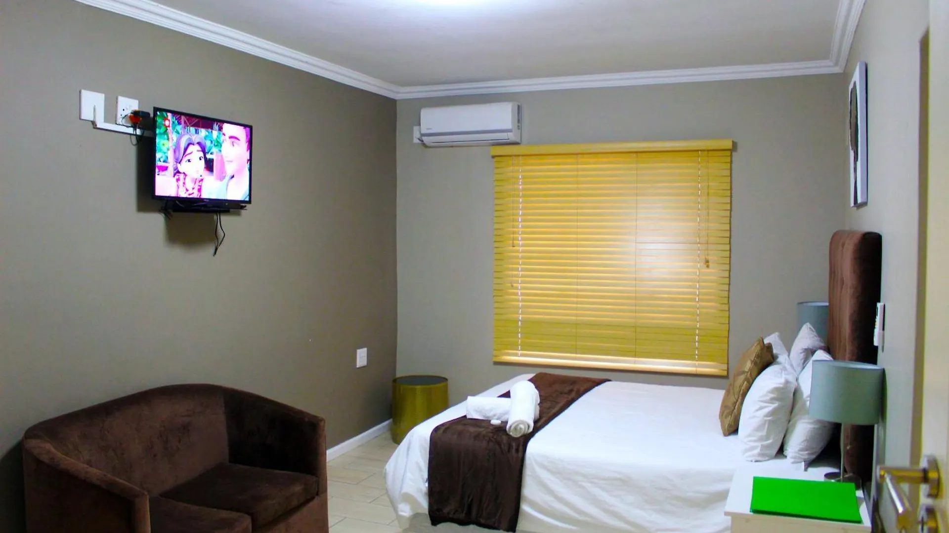 103Onwallace Self Catering Guest House Cape Town